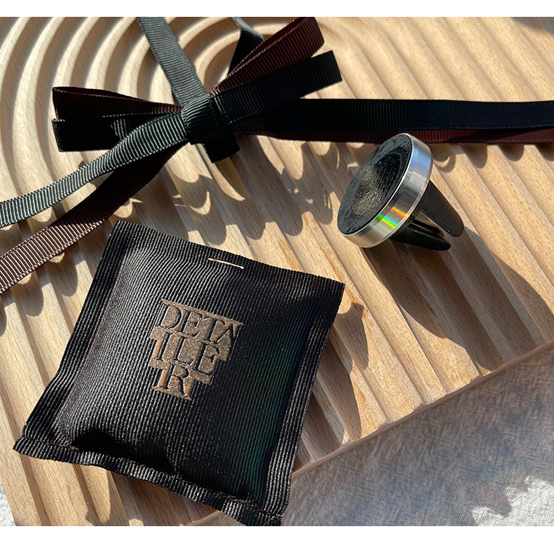 OEM Hanging Scented Sachet Bag for Car & Home Aroma Hanging Air Freshener