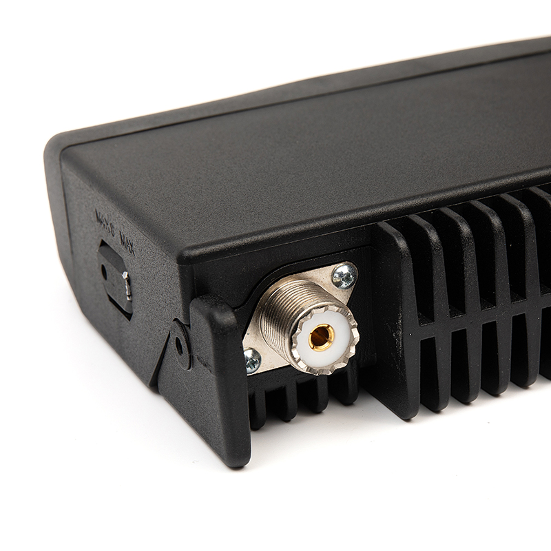 Мобильная радиостанция C8100 15Вт, 16 каналов, LoRa