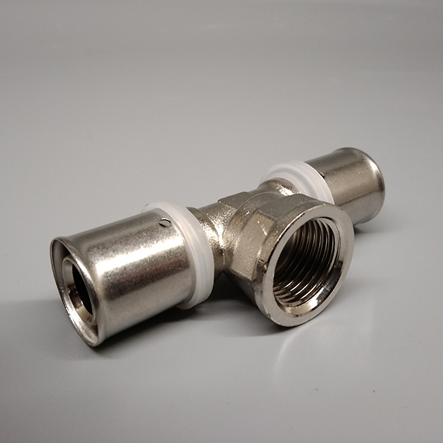 BS Standard Brass Pipe Fittings Reducing Forged Tee Center Female Thread