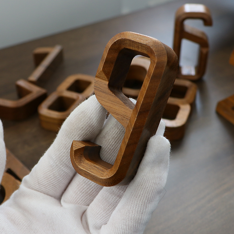 Black Walnut Solid Wood Decorations Natural Wooden Alphabet Numbers Letters Nine 9