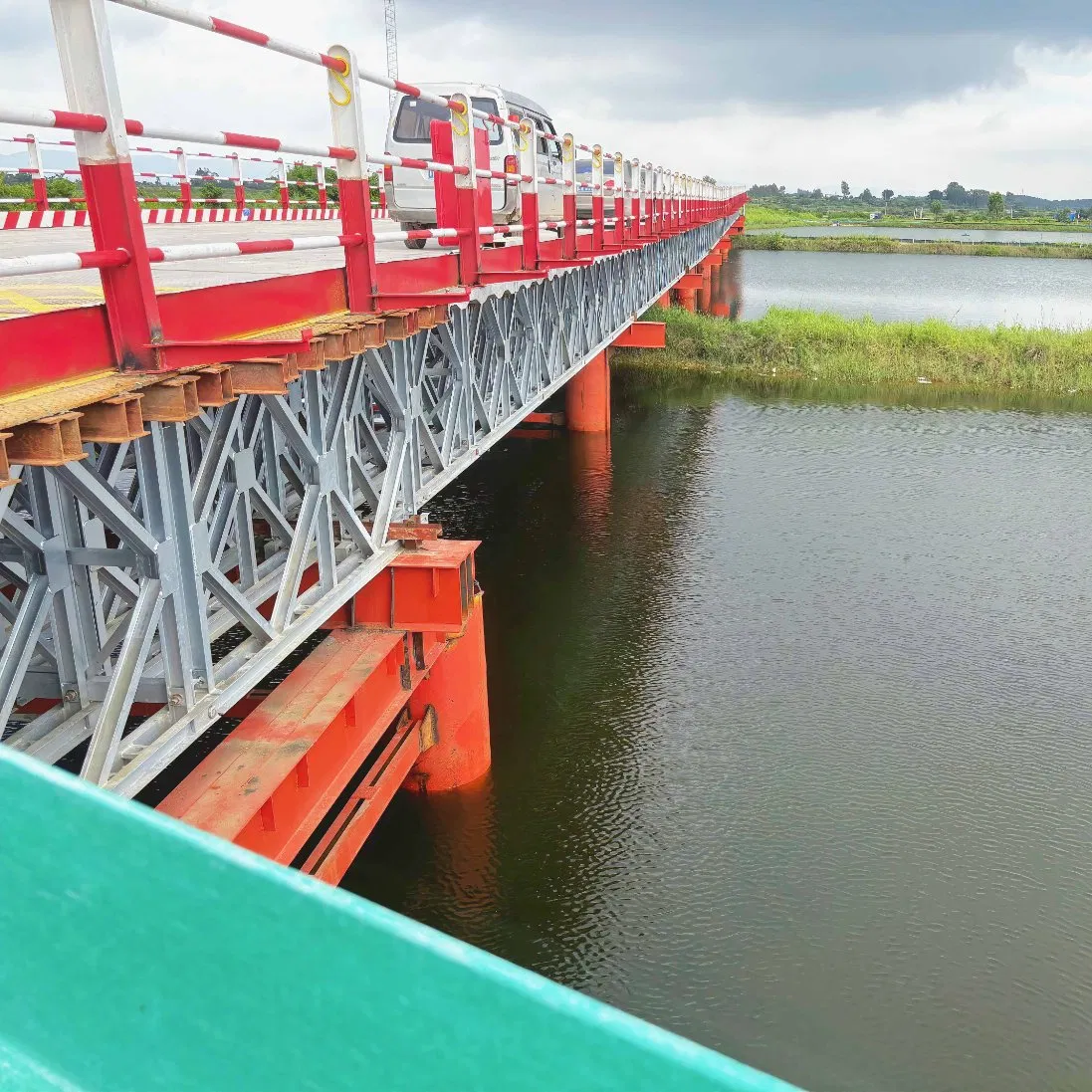 Metal Truss Construction Bailey Bridge Used for Construction Bridge Steel Structure Heavy Frame Bridge