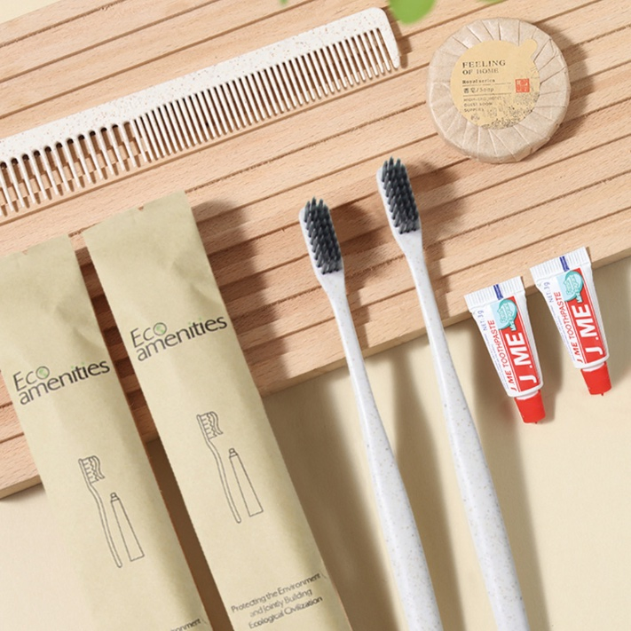Hotel Disposable Shaving Kit - Straw Razor & 10g Shave Cream in Eco Kraft Bag