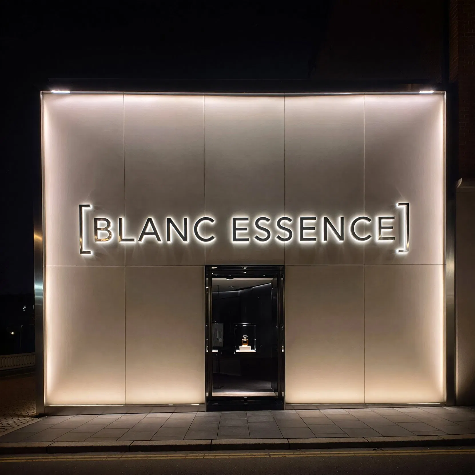 Decorative LED Sign with Multiple Color Options for Parties