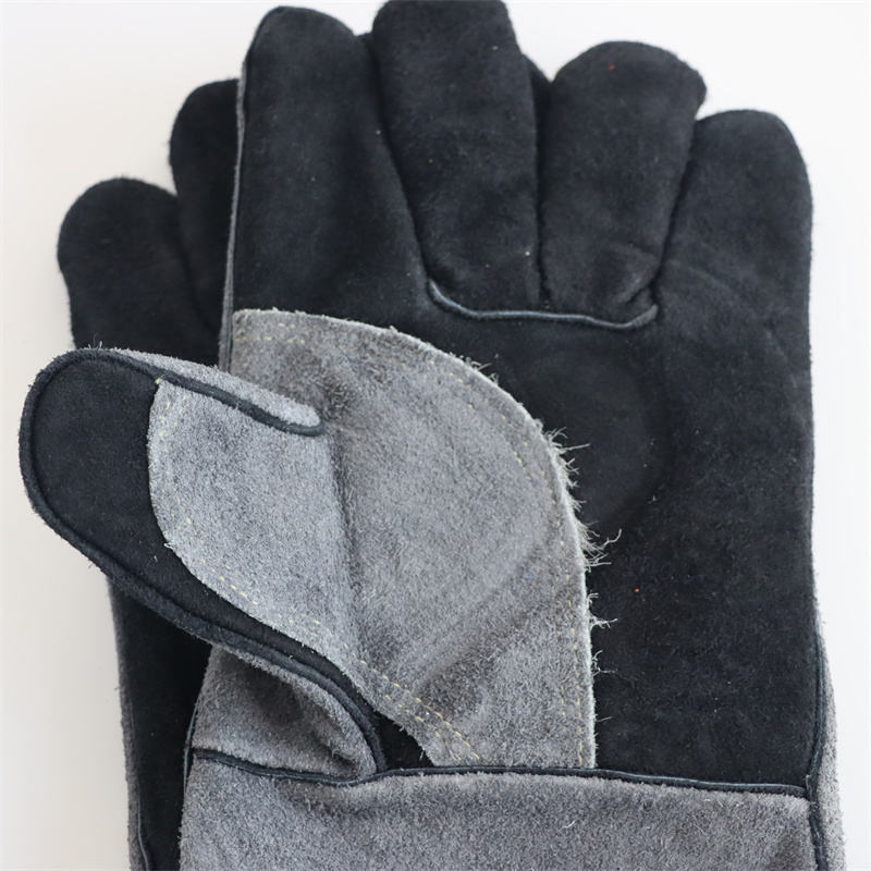 Durable Cowhide BBQ Gloves with Long Sleeve Protection for Grilling