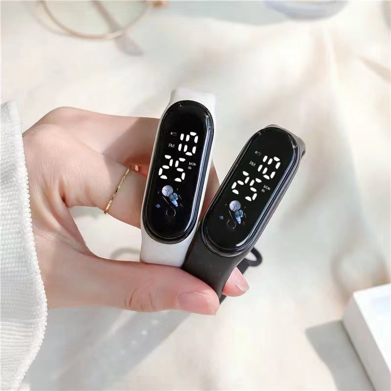 Fashionable Student Waterproof Electronic Wristband Couple Fashion Sports Watches