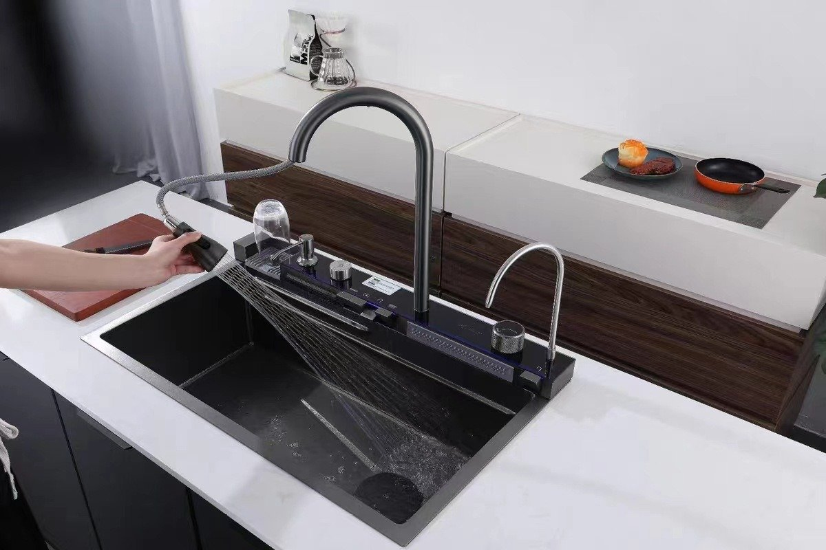 Smart Pull out Anti Scratch Waterfall Faucet Multifunctional Sink Stainless Steel Handmade Single Bowl Kitchen Sink Nano Black