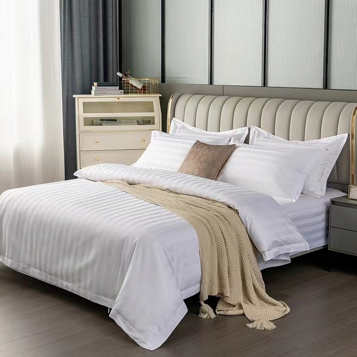 White High-End Chain Hotel Four Pieces Set 40-Count Pure Cotton Comforter Quilt Duvet Cover Bed Linen ODM/OEM Satin Strip Five-Star Hotel Bed Sheets Bedding Set