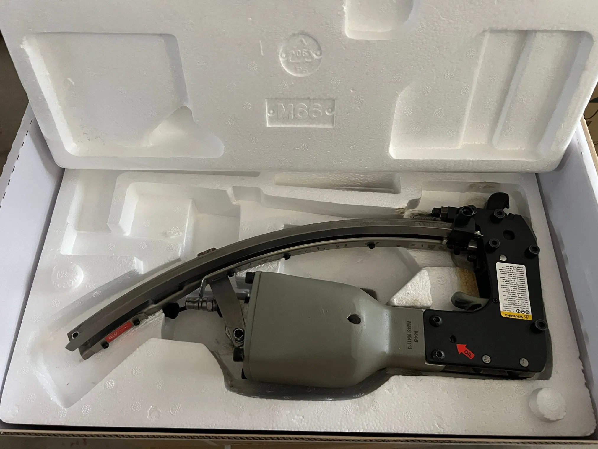 Пневматический заклепочник M87 для клипс и хомутов