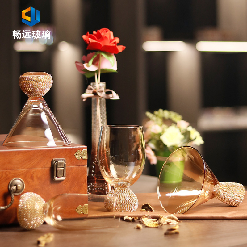 Бокал для вина Fairy Glassware с алмазной огранкой
