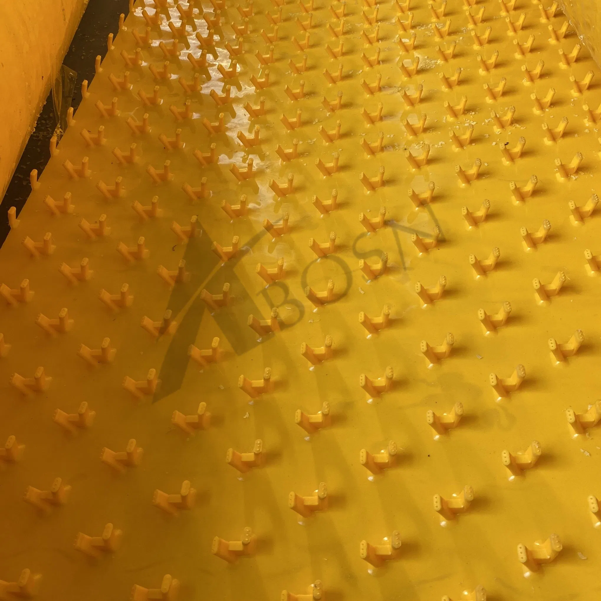 UV-Resistant Yellow HDPE Liner for Concrete Foundation Protection