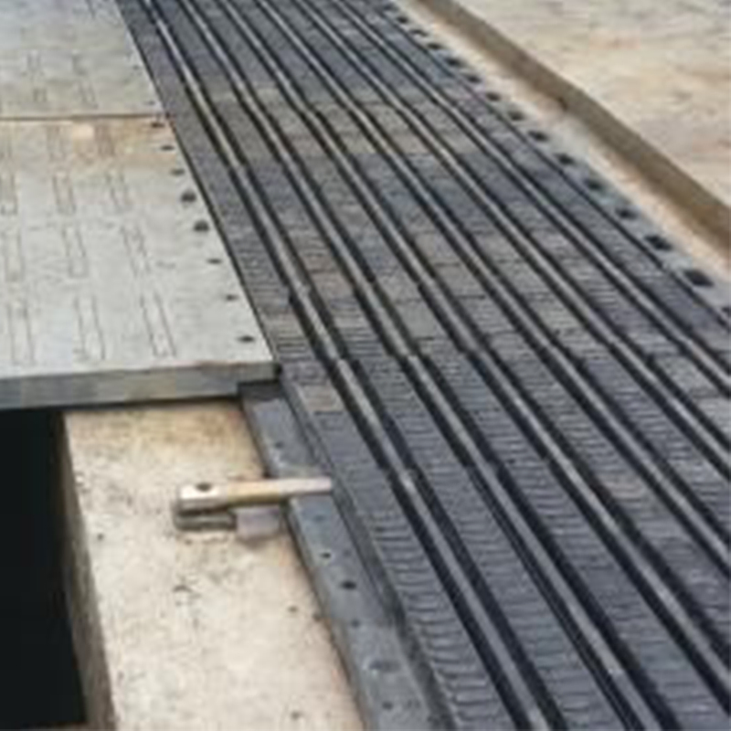 Natural Rubber Elastic Bridge Expansion Joints Heavy Duty Plate Rubber Expansion Joints