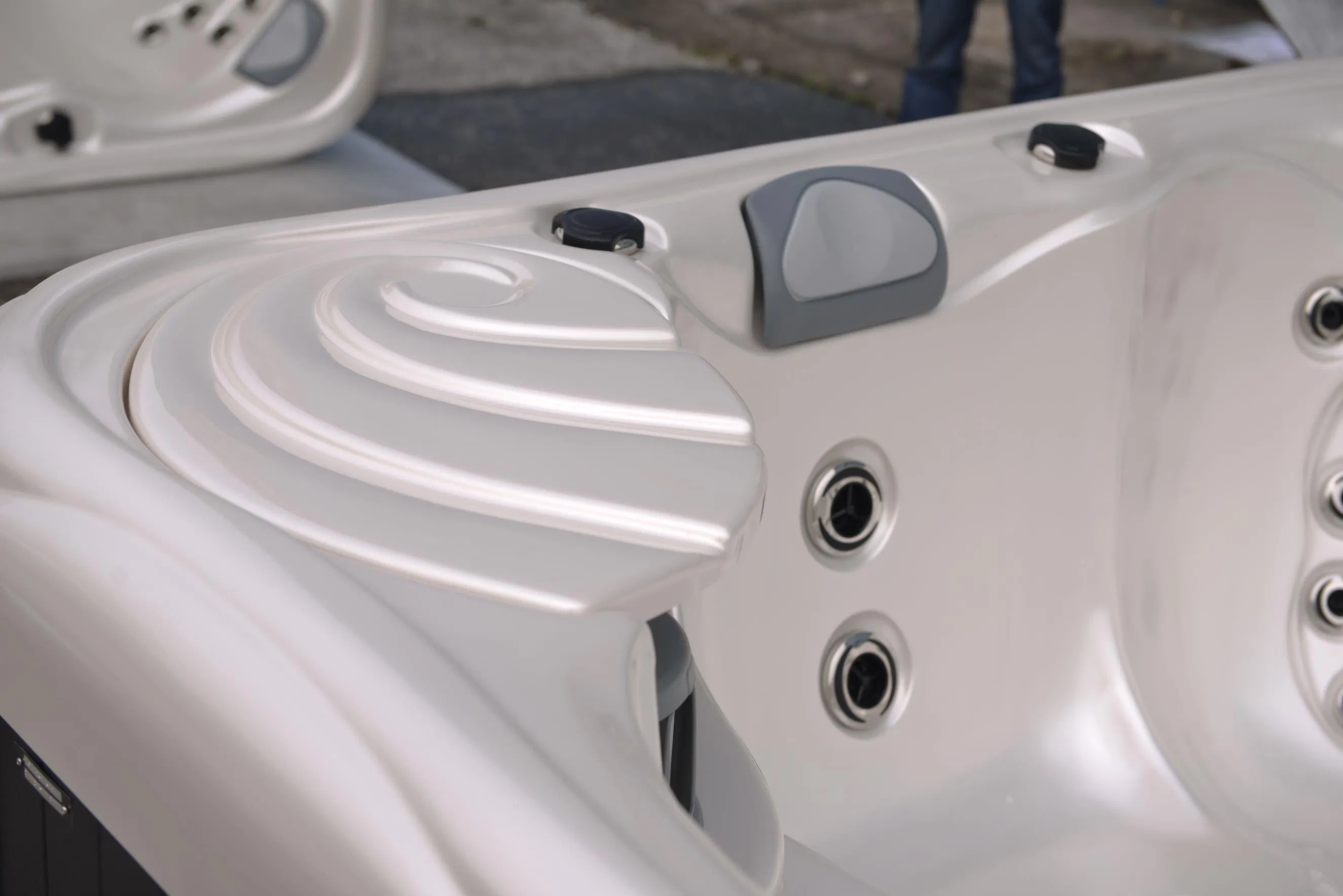 Угловая СПА-ванна с гидромассажем Aifeel AF-2100C