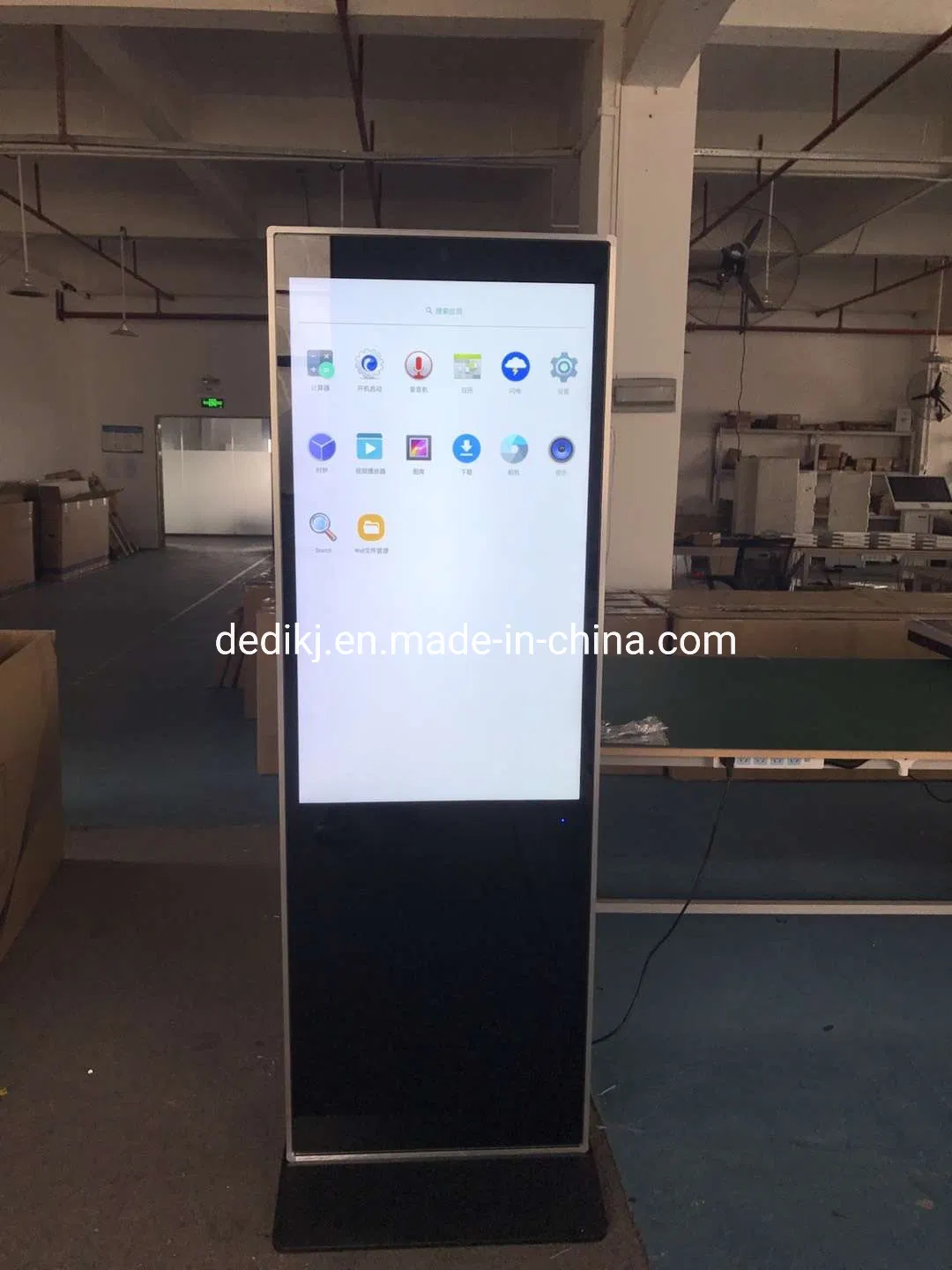 Wholesale Price Indoor 49'' Floor Standing Digital Signage Touchscreen LCD Displays