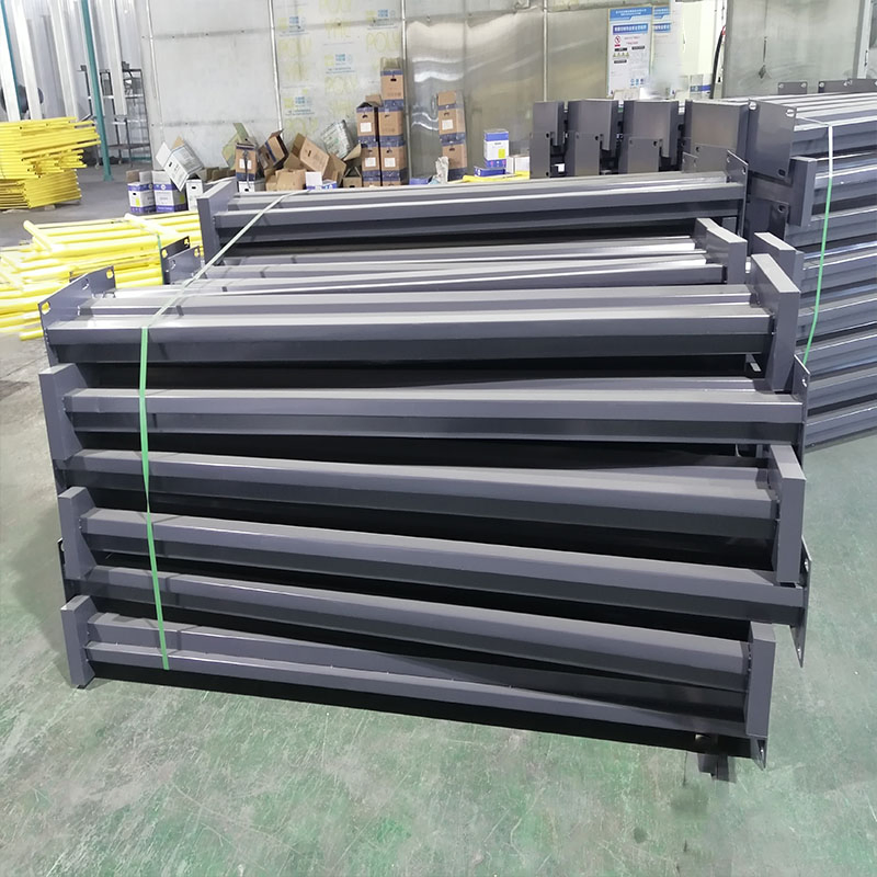 Metal Barrier Hot Dipped Galvanized Bridge Guardrails Road Fence Made in China