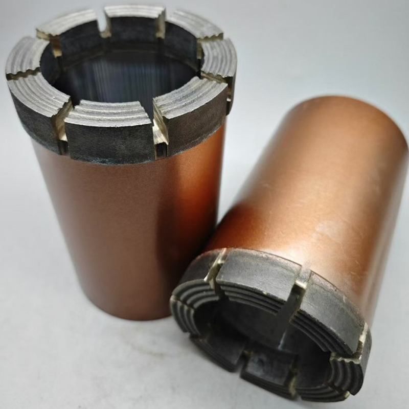 Алмазная коронка для бурения твердых пород