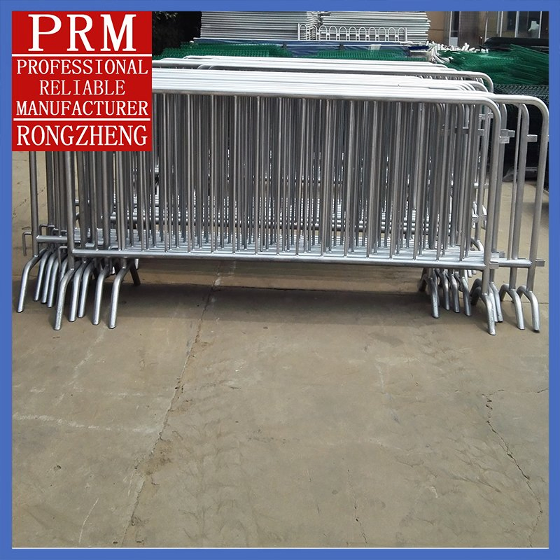 Security Portable Steel Metal Road Safety Pedestrian Used Crowd Control Security Barrier Fence Panel Temporary Traffic Barriers for Concert