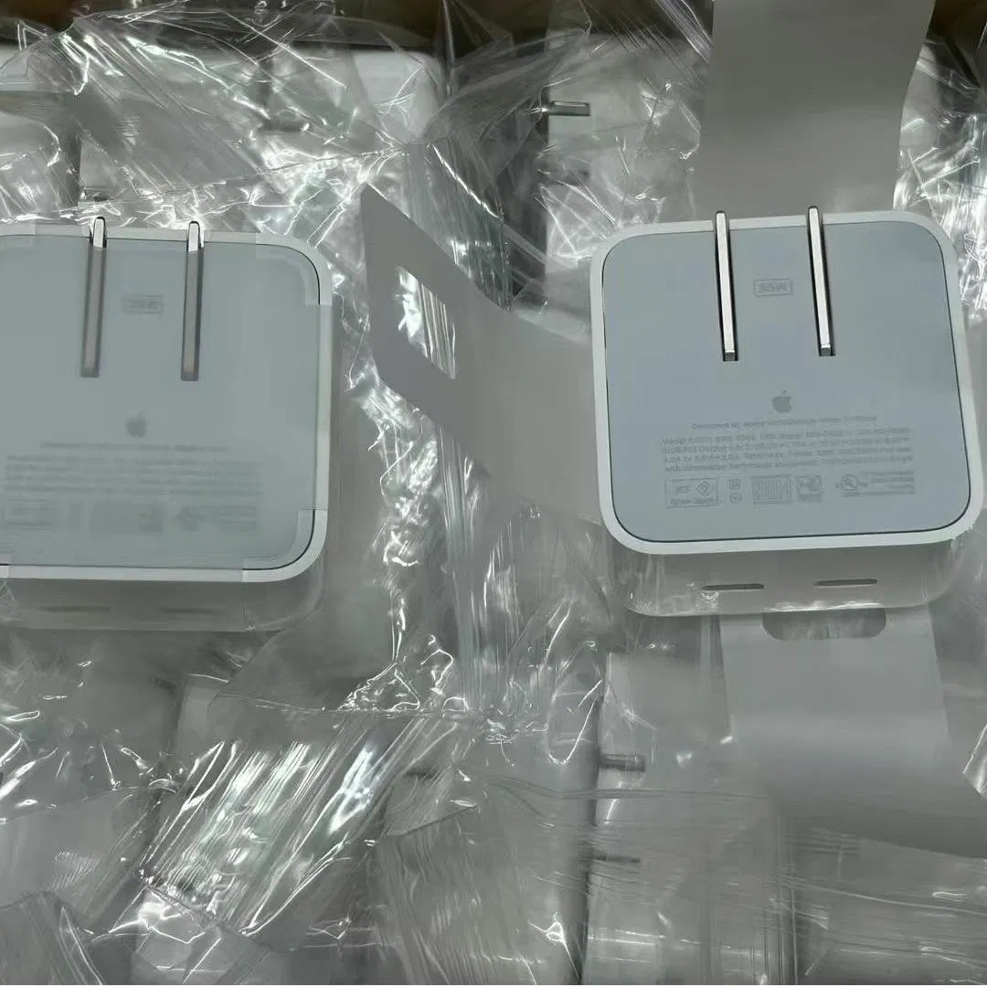 Быстрое зарядное устройство 35W PD для iPhone 13/14/15