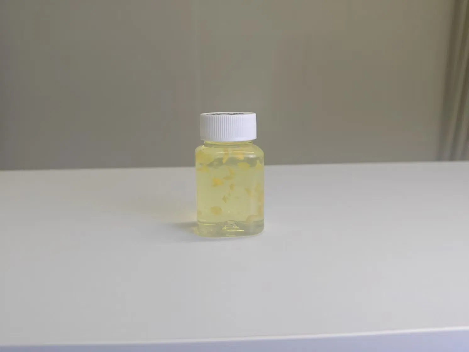 Bathing & Skin Care OEM Longlasting Fragrance Cleansing Hydrating Lemon Flower Gel Shower