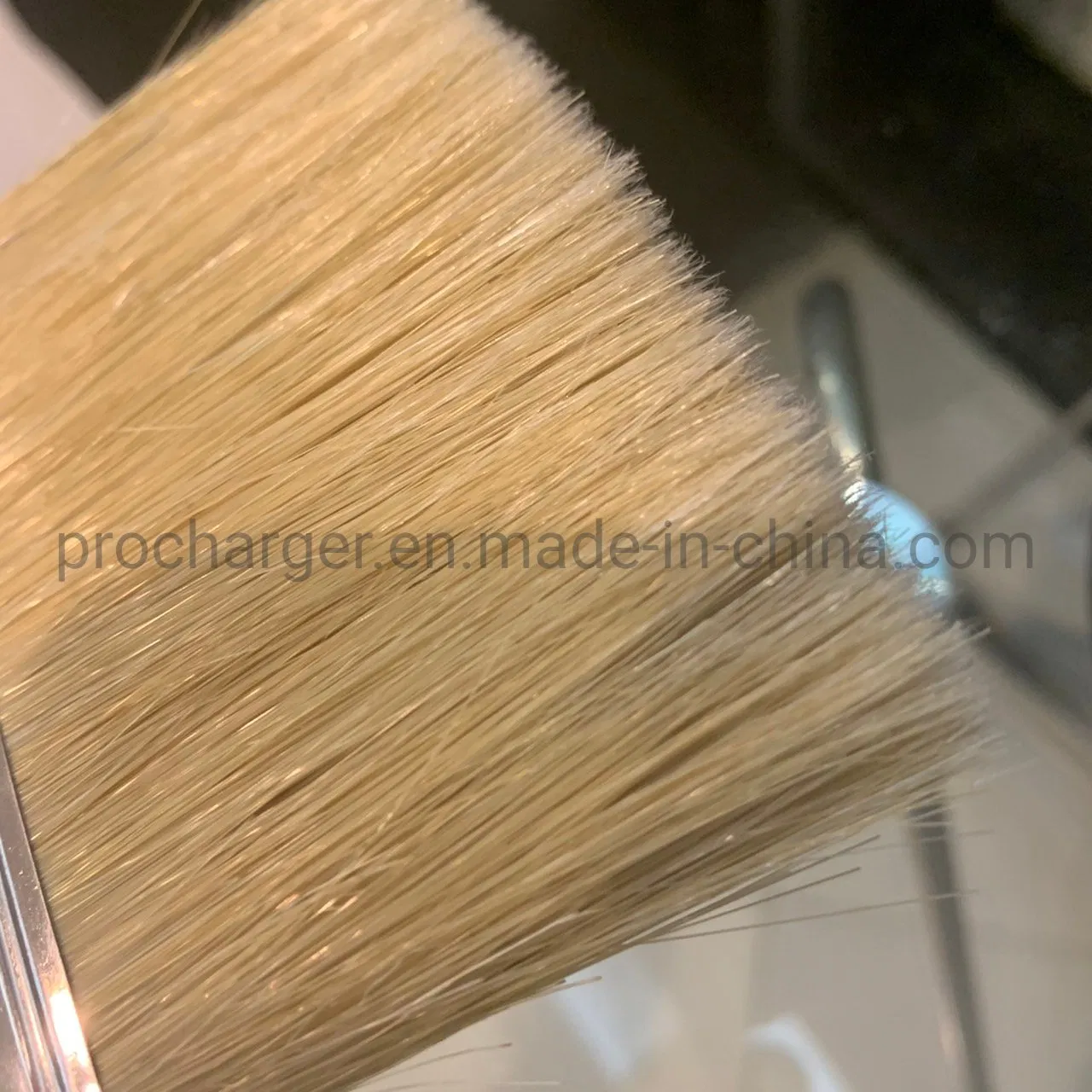 Плоская кисть 4 дюйма с цветной ручкой