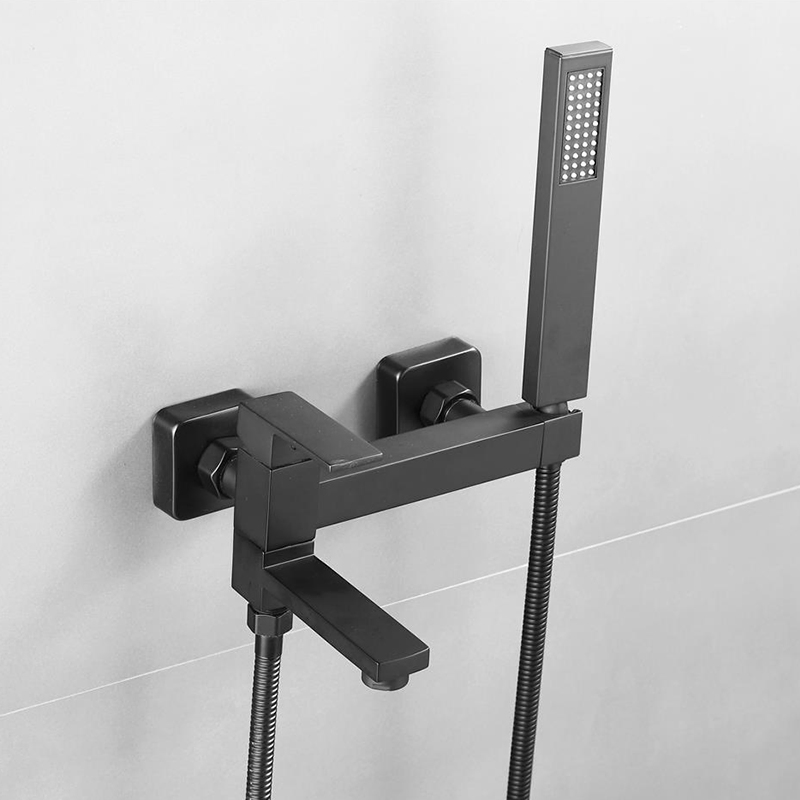 Смеситель для биде с гигиеническим душем, настенный