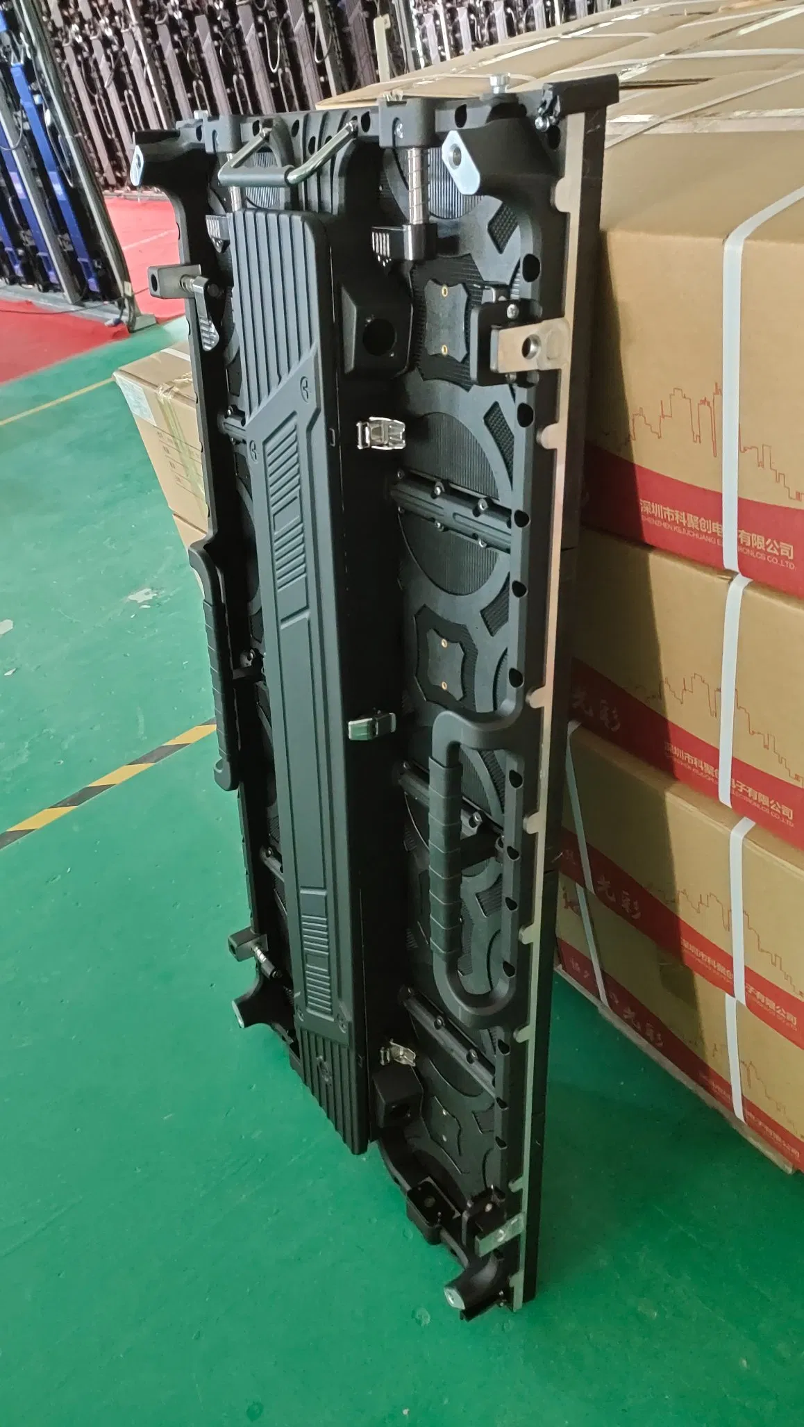 High Quality Outdoor P3.9 LED Screen with Corner Protection for Events and Rental