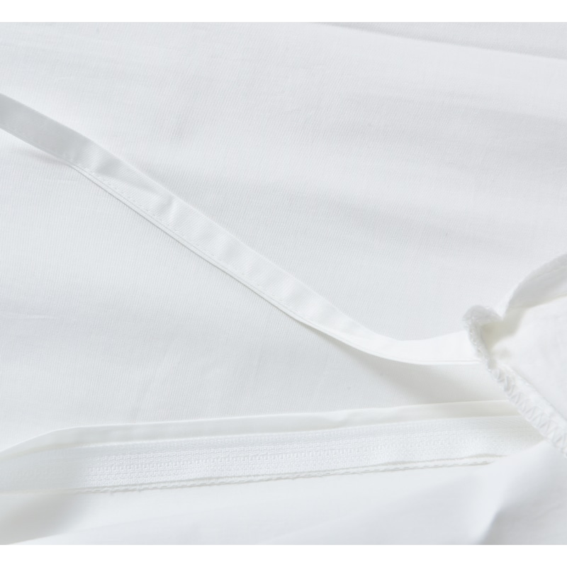 Luxurious Feather Quilt 100% Cotton Cover Comfortable White King Size