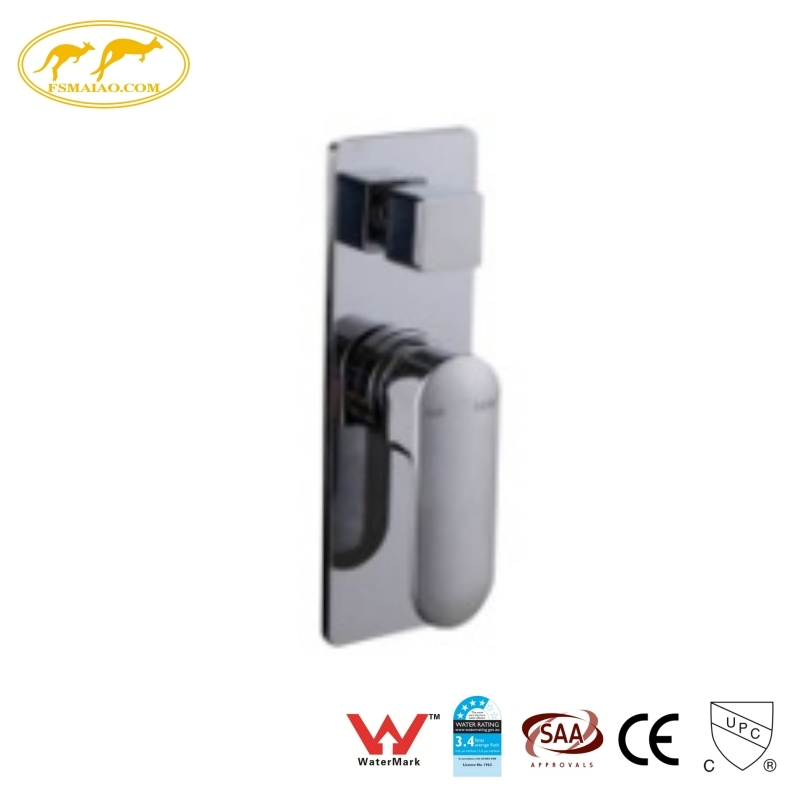 Sanitary Ware Brass Plate and Body Water-Saving Shower Mixer with Diverter