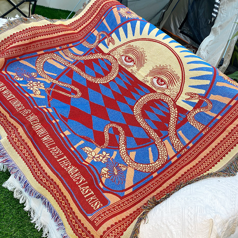 Плед вязаный с кисточками, кастомный дизайн