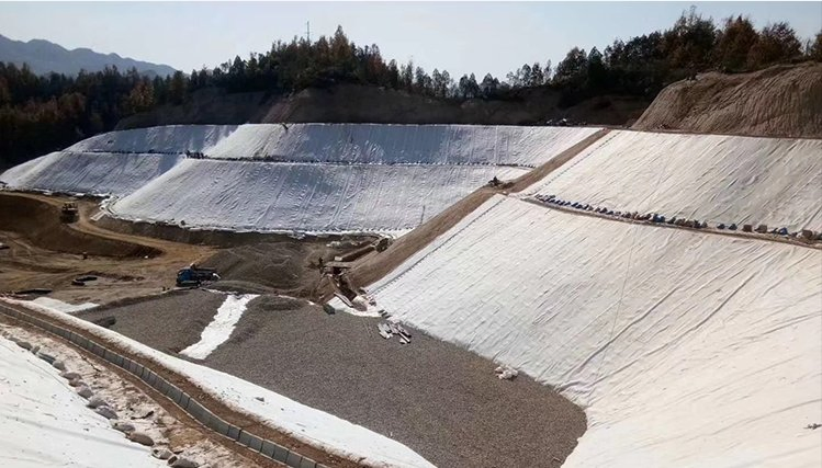 Bentonite Waterproof Liner (GCL) Wtith Geomembrane Layer
