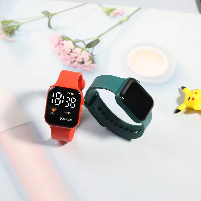 Sports Watch for Women and Men Electronic LED Digital Watch Fashion Casual Simple Silicone Kid Watches