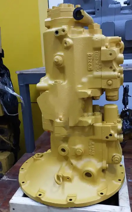 High Performance Excavator PC200-6 Hydraulic Pump 6D95 Main Pump 708-2L-00052 708-2L-00150 708-2L-00053 708-2L-21122