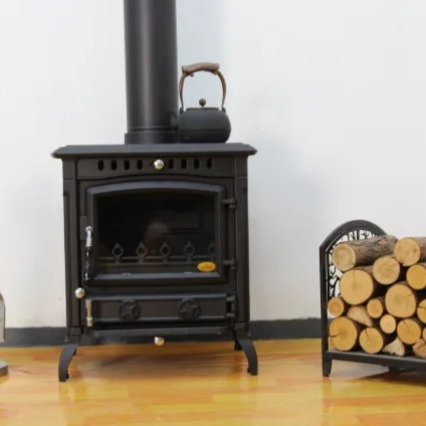 Чугунная печь-камин на дровах и пеллетах