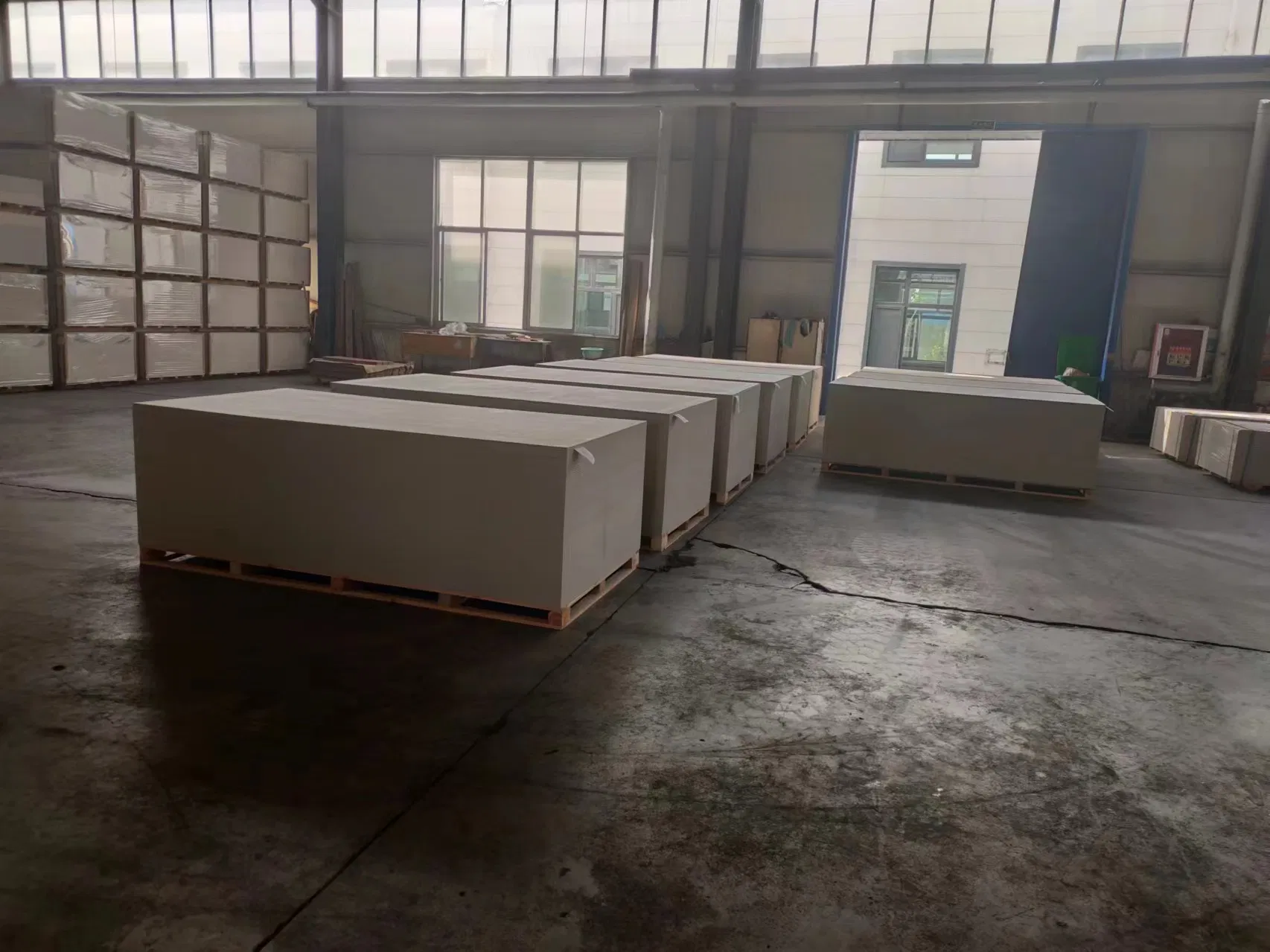 Waterproof 4*8 Color Gray Fiber Board