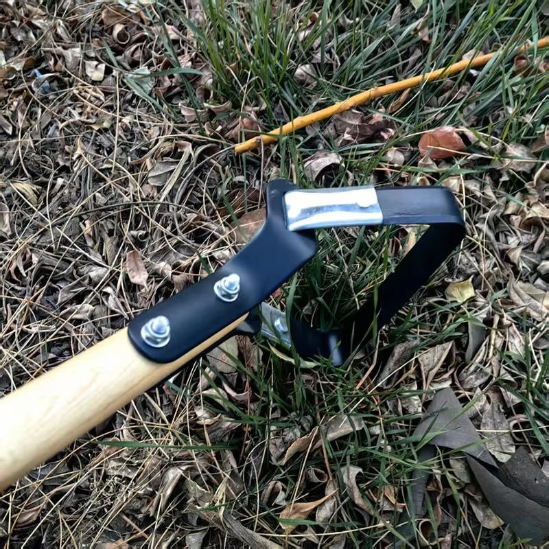 Stirrup Type Garden Weeder Steel Hoe with Long Wooden Handle Weeding Tool