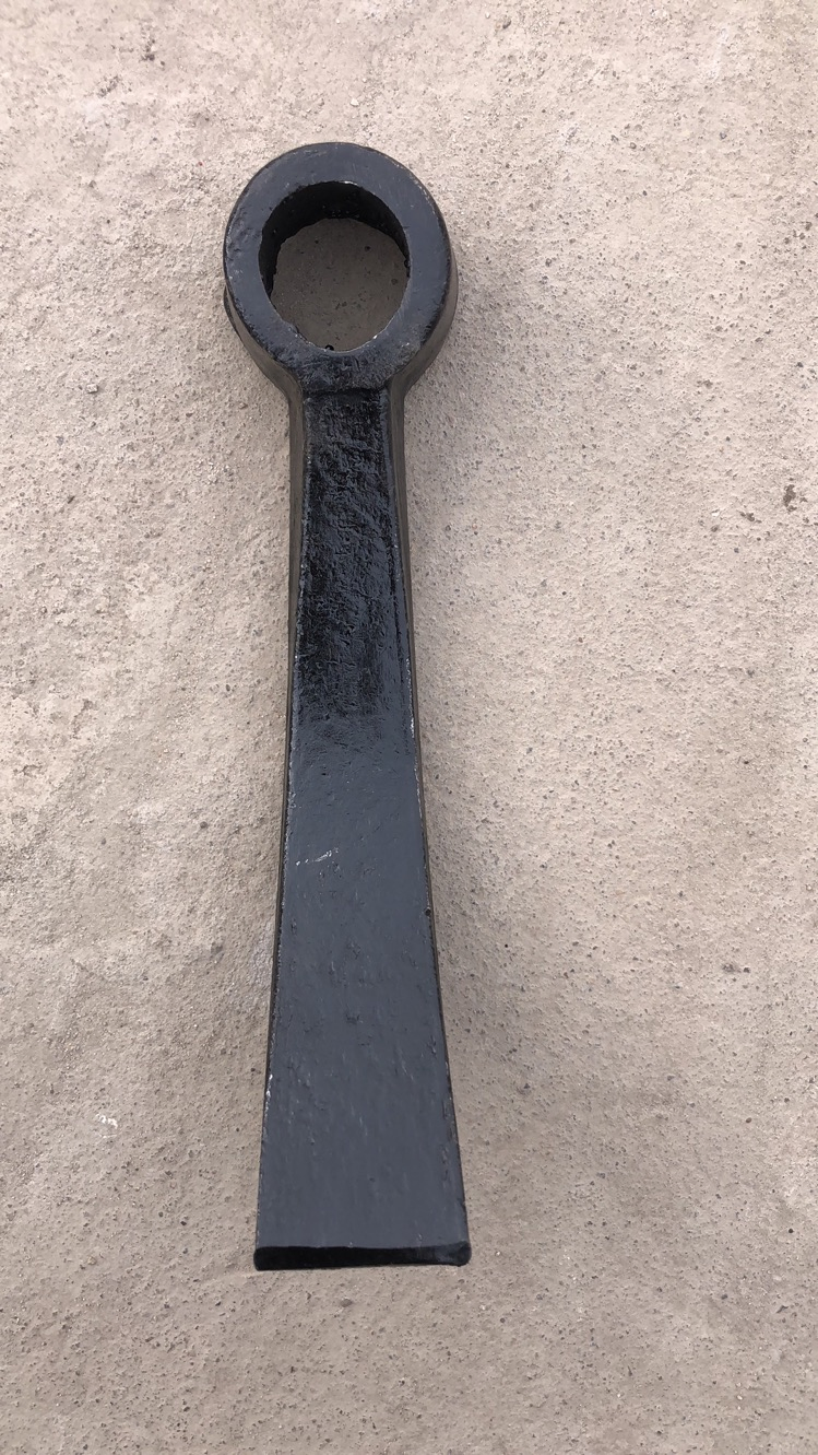 Pickaxe Head Red Color Painted Rail Way Steel