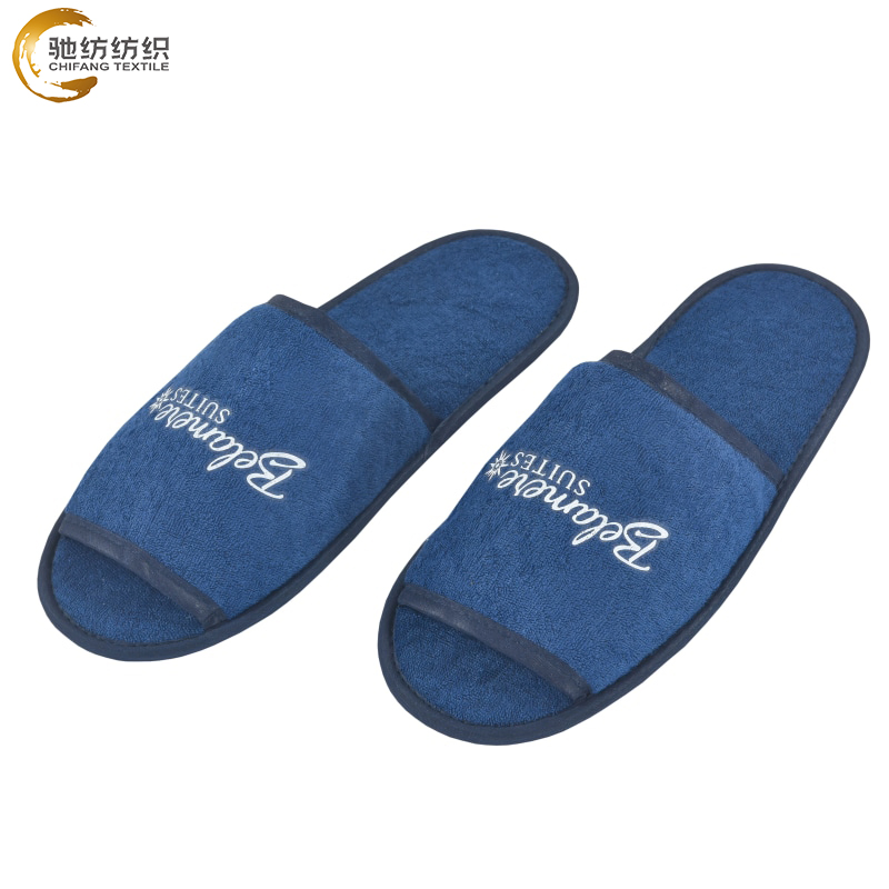 Hotel Airlines 29*11 Cm White Polyester Velour Disposable Slippers 5 mm EVA Sole Embroidery