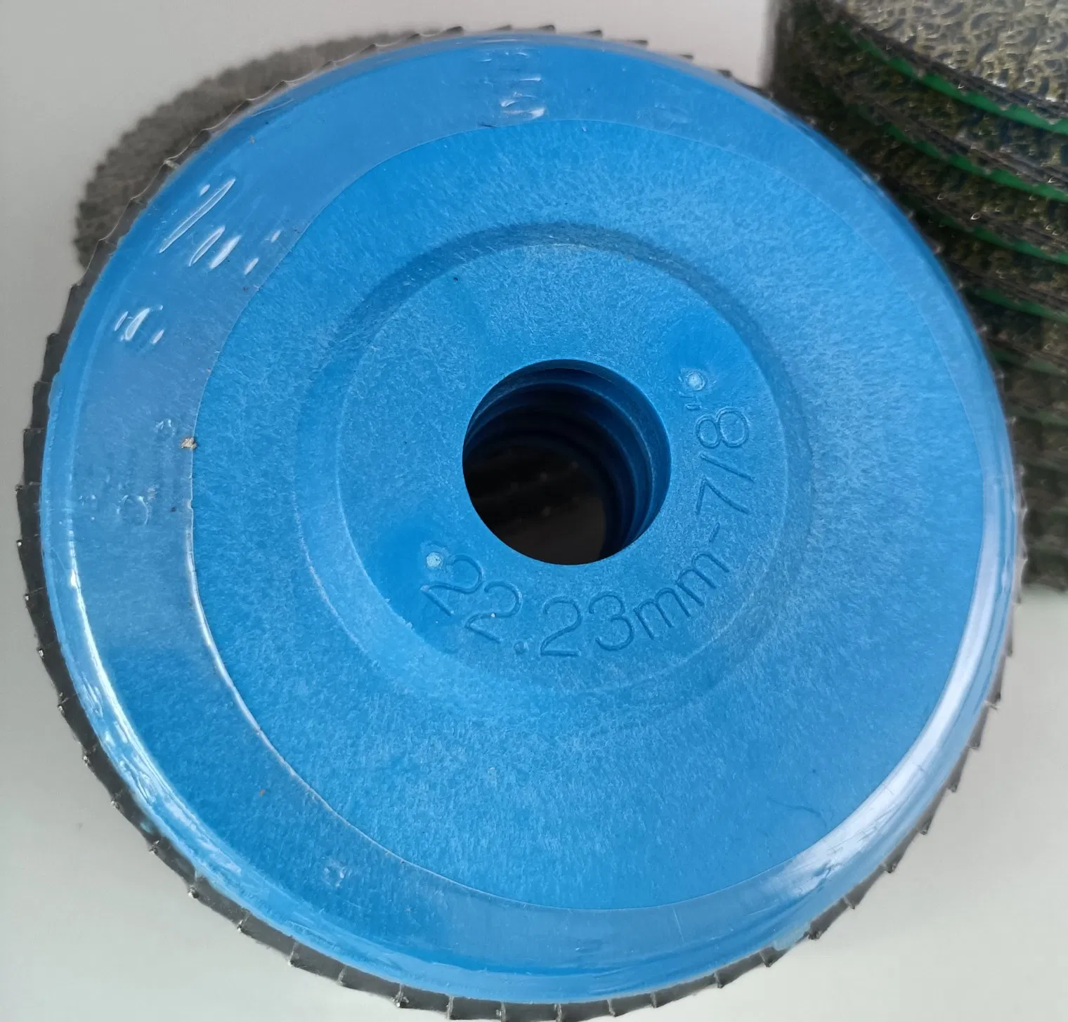 Абразивный керамический лепестковый круг с гальваническим покрытием