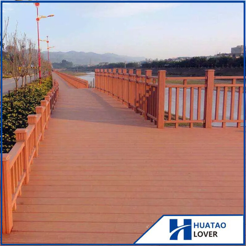 3D Embossed Fencing Board Wooden Embossing Anti UV Waterproof WPC Fence