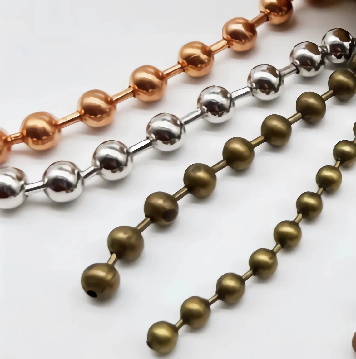 Fashionable & Attractive Custom-Color Metal Beaded Door Curtains