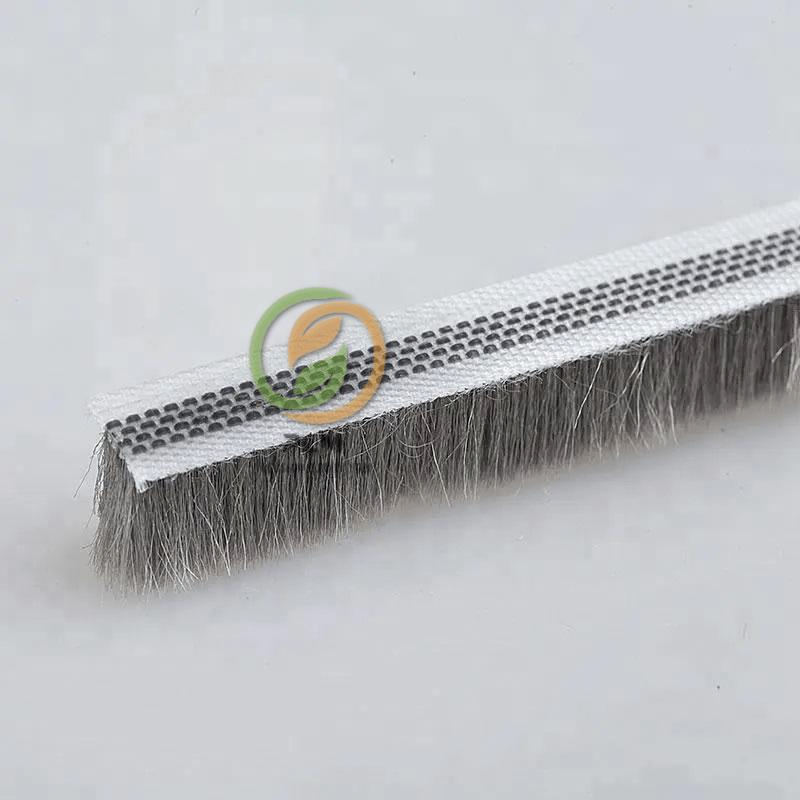 Chinese Manufacturer and Producer Non Silicone Wool Pile Weather Strip