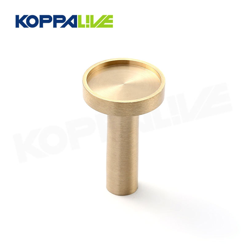 Крючок настенный Koppalive Modern Nordic, латунь