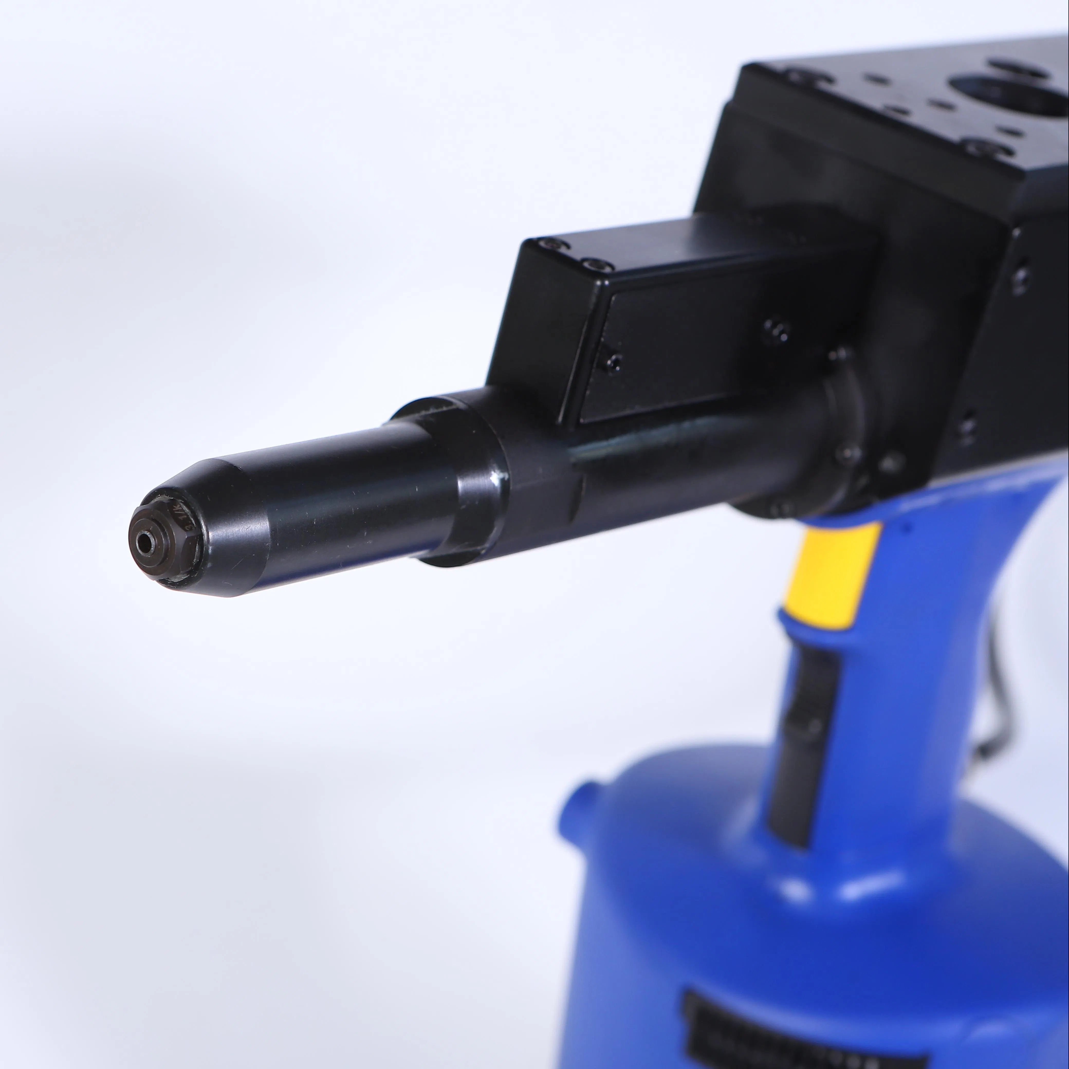 Пневматическая заклепочная машина Heavy Duty