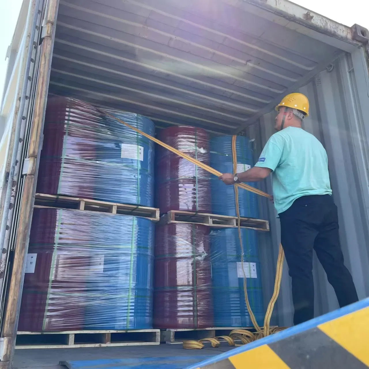 Close/Closed Cell Polyurethane Open Cell PU Foam Raw Spray Material