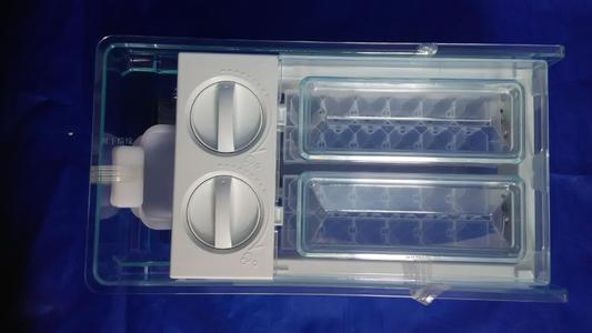 Refrigerator Mechanical Twist Ice Maker Customized Size