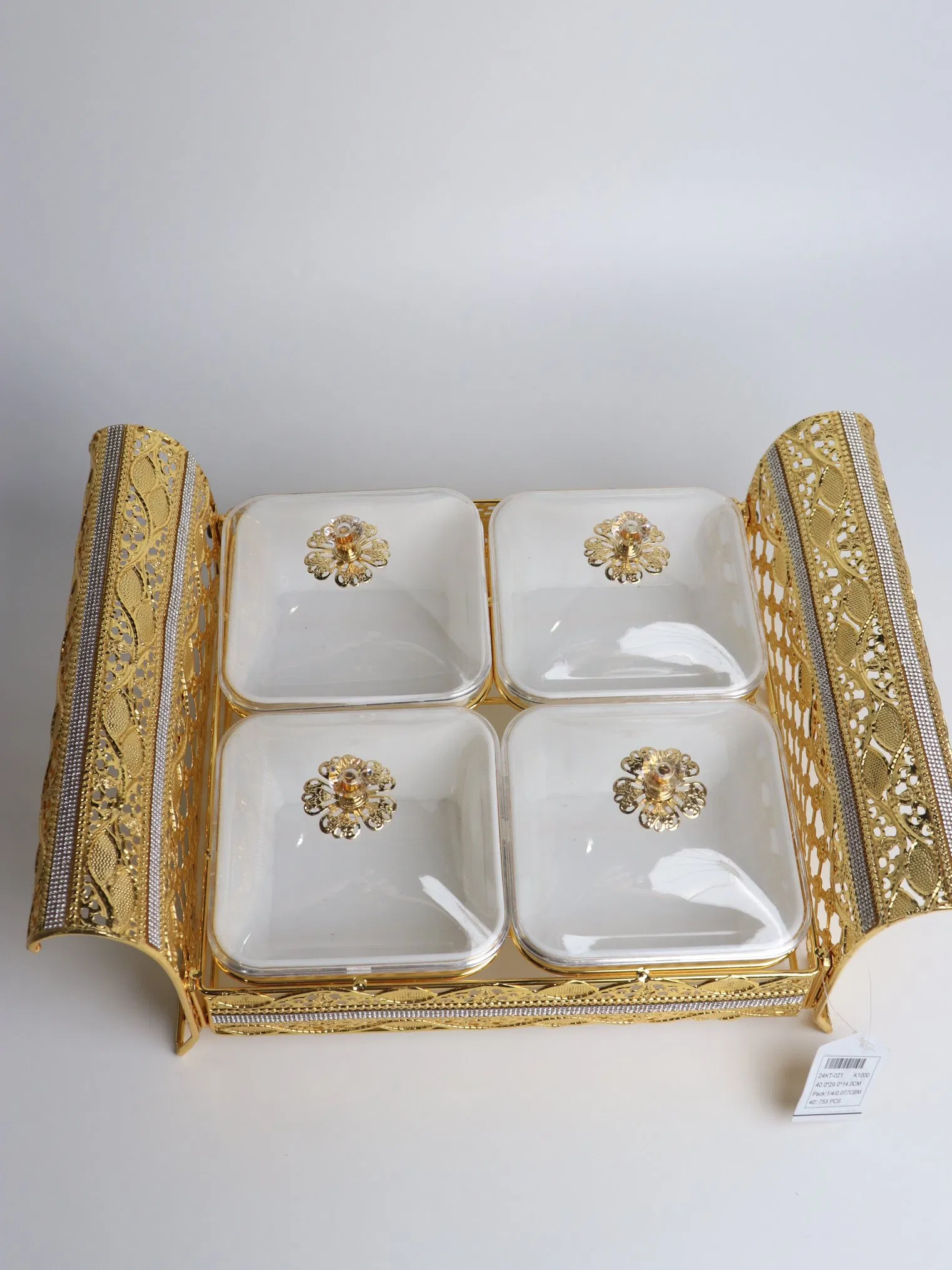 Home and Kitchen Supplies Gold-Plated Iron Frame with 4 Plastic Set