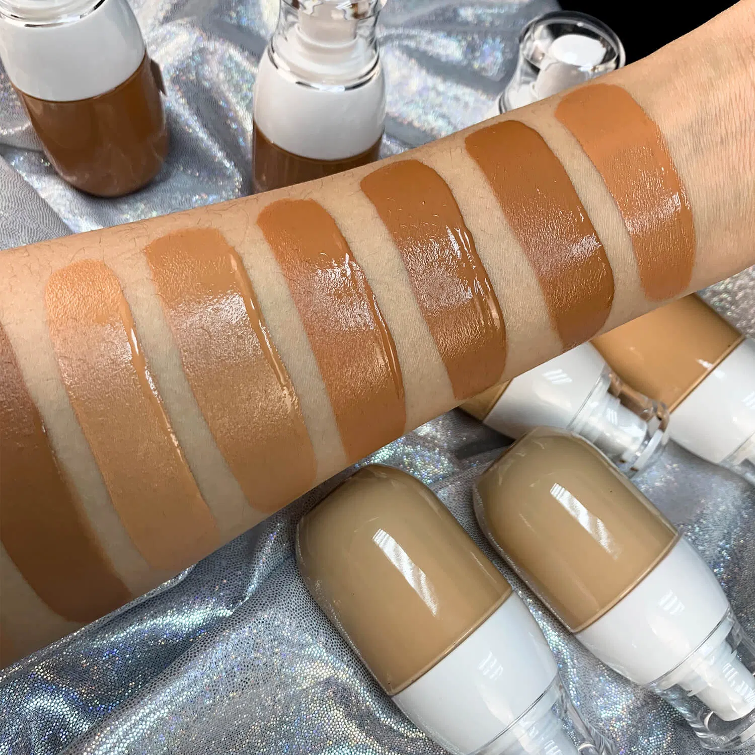 Wholesale Cosmetics Private Label Makeup Face Base Clear Oil Control Liquid Foundation