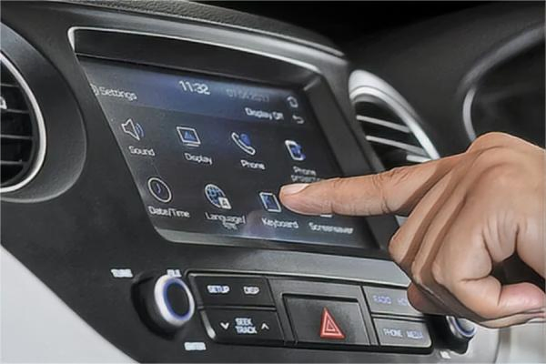 Custom Black Color Silkscreen Printed Anti-Glare AG Glass Panel for Display of Farm Machines