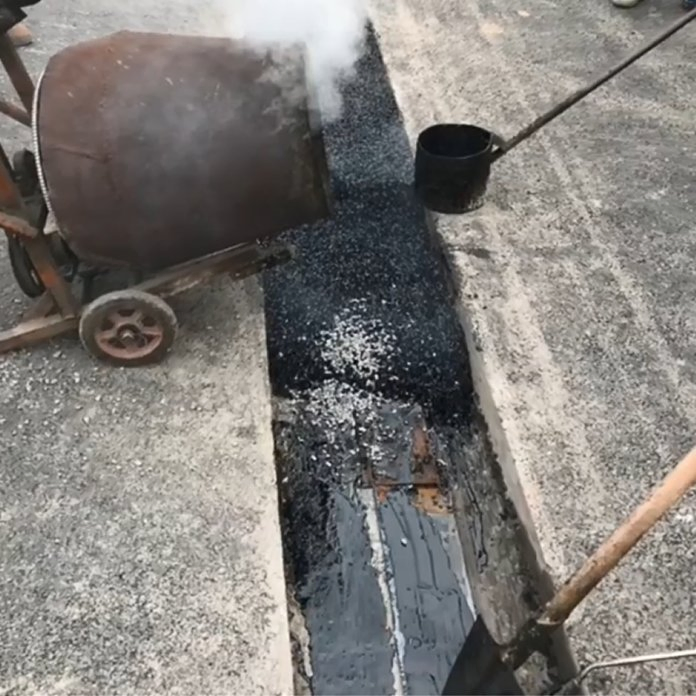 Asphalt Expansion Joint in Concrete for Building Bridge