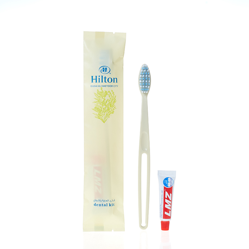 Personalized Custom Logo Disposable Hotel Size Toiletries Set Manufacturers OEM 5 Star Hotel Guest Room Amenity Kit