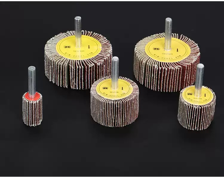 Лепестковый круг хлопковый 50х25х6 мм для полировки металла